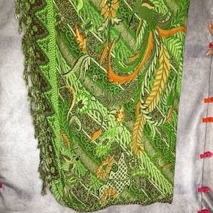 Green Tropical Floral Paisley Tassel Tablecloth Sarong Scarf Wrap Tapestry Decor
